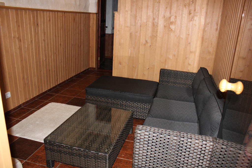Krapi Guesthouse Treimani Oda fotoğraf