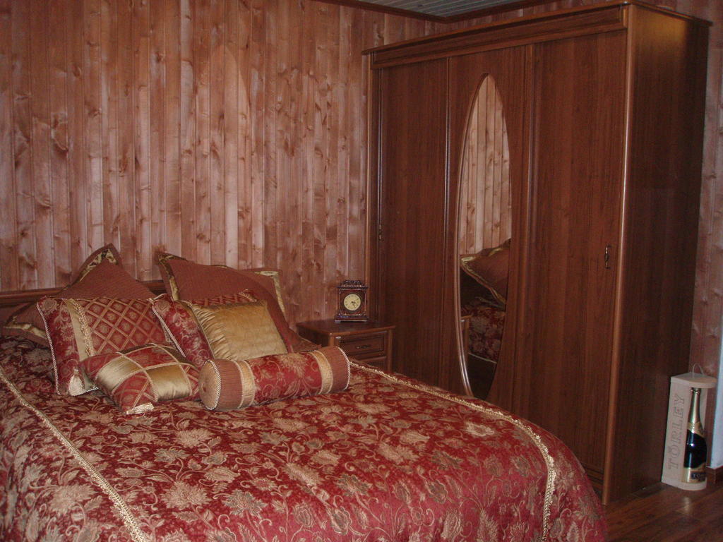 Krapi Guesthouse Treimani Oda fotoğraf